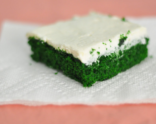 green velvet sheet cake
